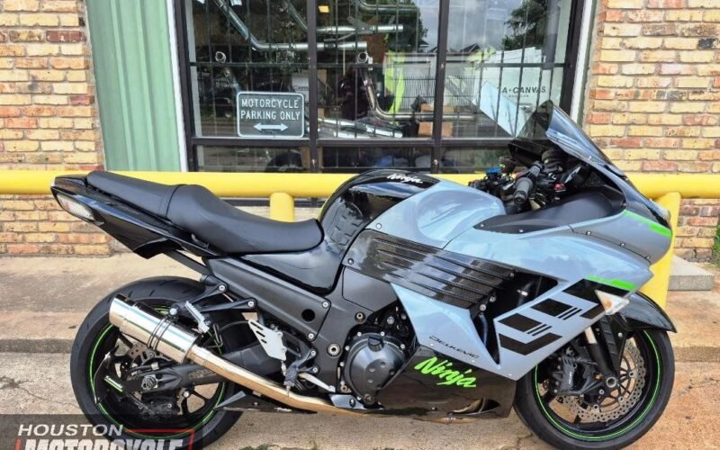 SPORT BIKE FOR SALE
