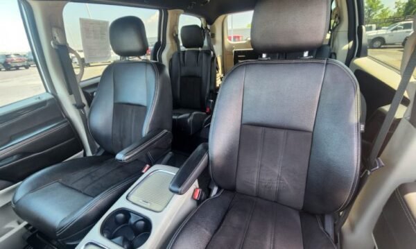 mobility wheelchair van for sale - Image 26