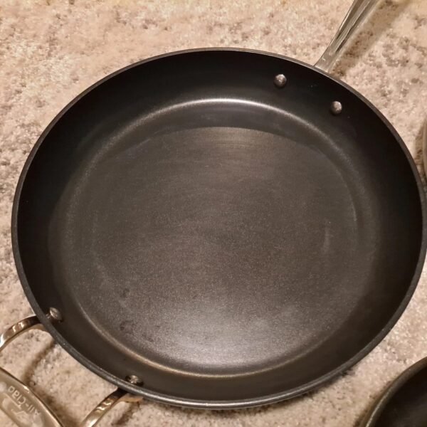 Nonstick Set of 3  Black fry pan - Image 6
